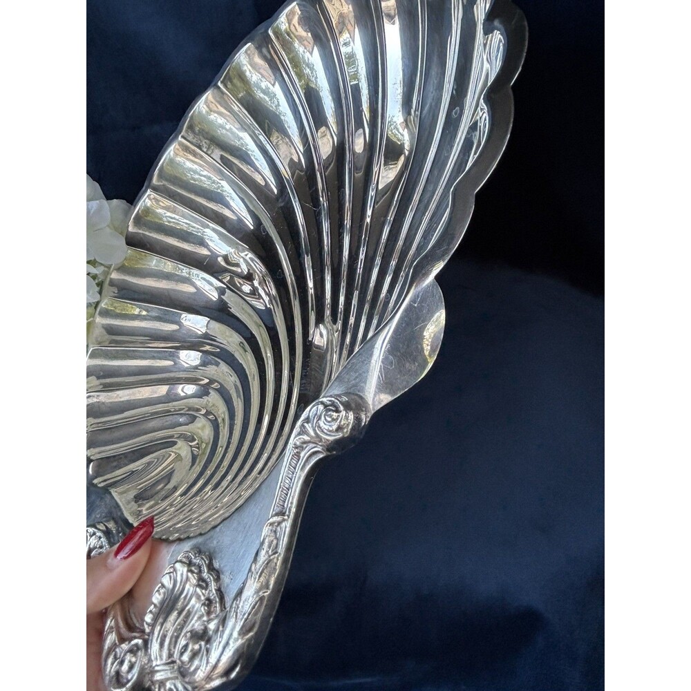 English Silver Corp. Large Silver Plated Scallop Shell Bowl USA - Picture 11 of 15